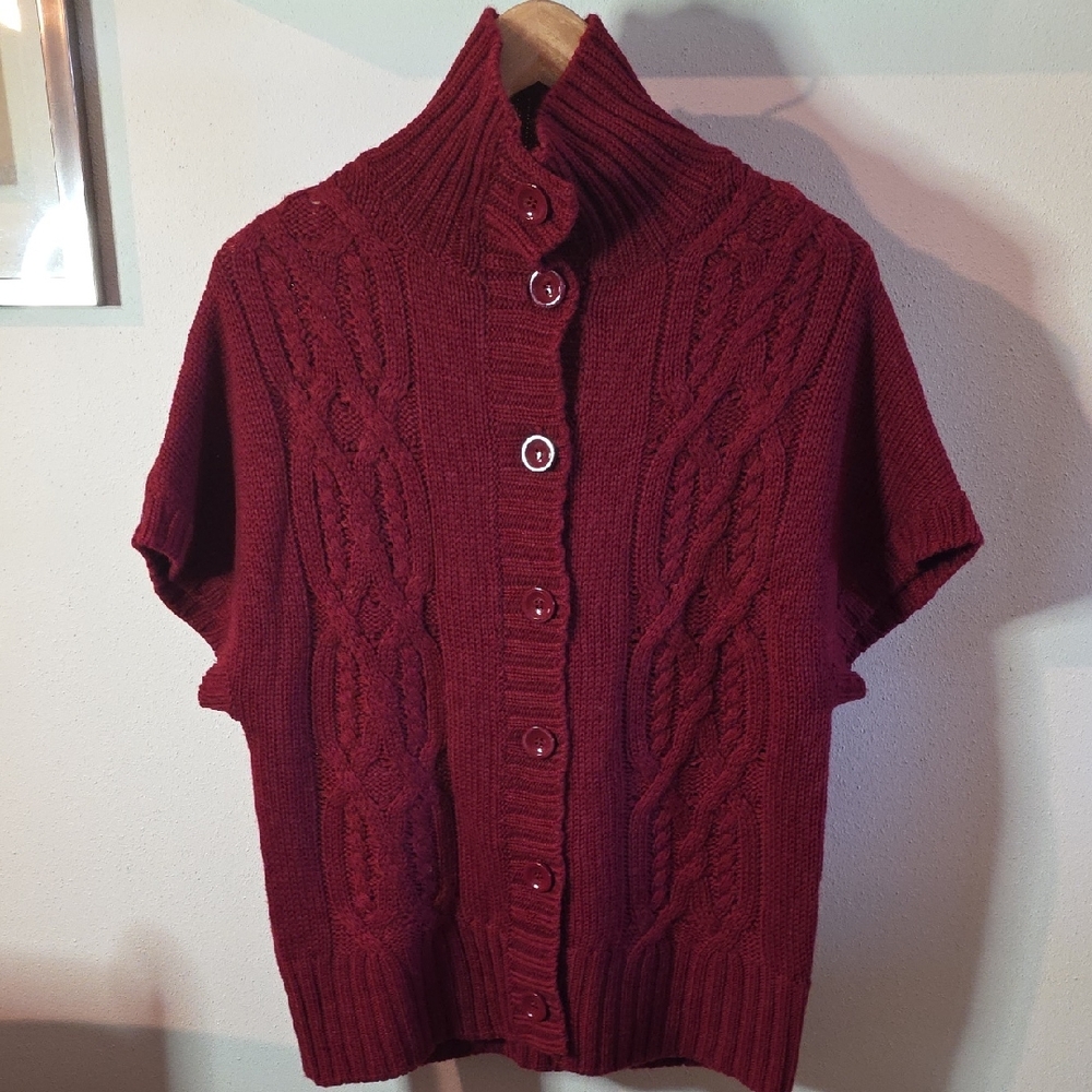 Women's Maroon Cable Knit Cardigan